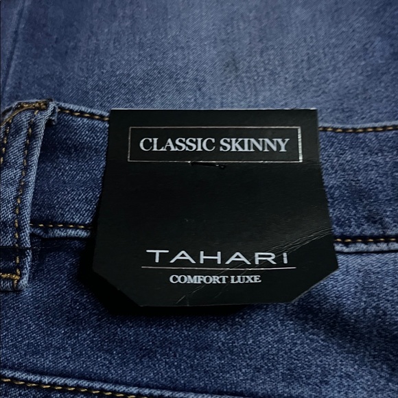 NWT Tahari Classic Skinny Jeans - Picture 9 of 10